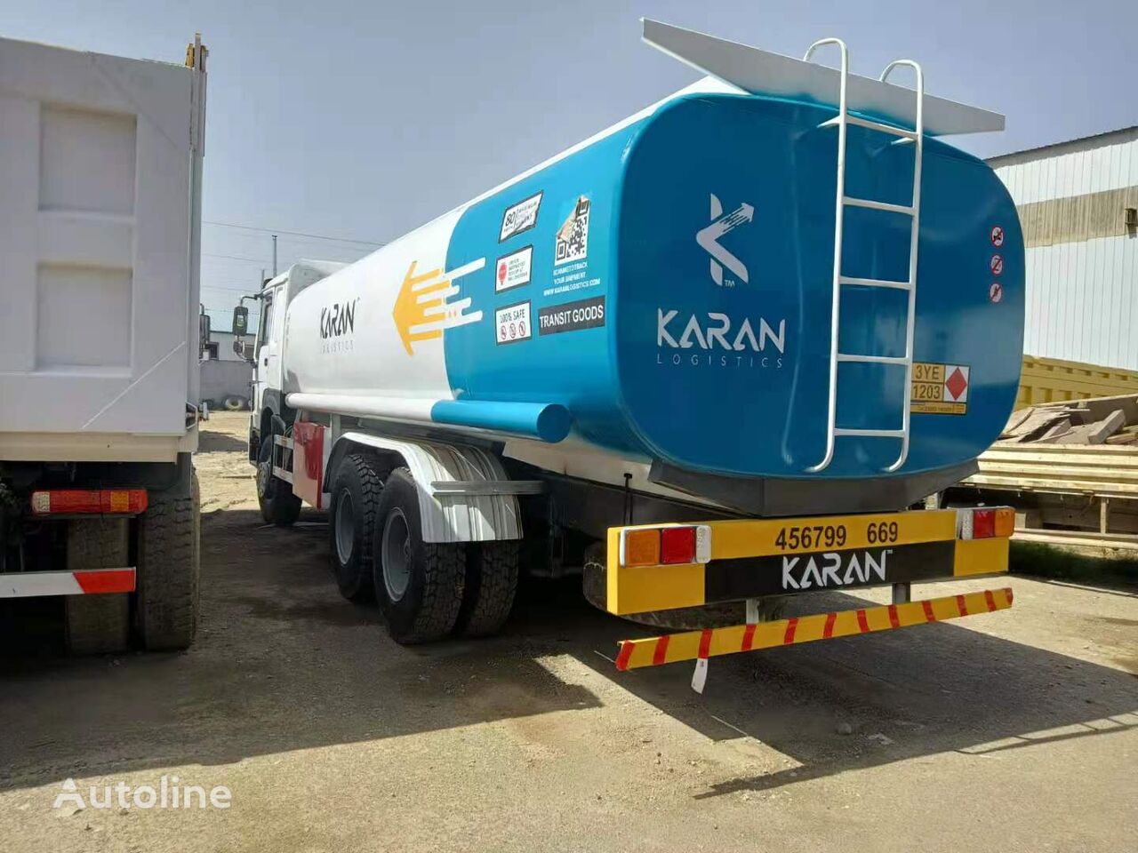 Howo On Sale!!! Aluminium Compartments Fuel Tank Truck benzin kamyonu