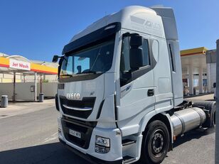 IVECO NP400 GNL çekici