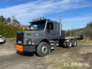 Scania T142E 6x4 çekici