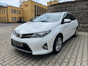 Toyota Auris  hatchback