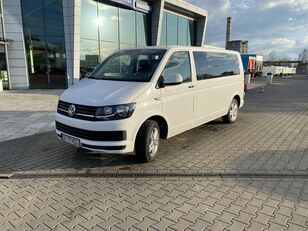 Volkswagen T6 Transporter /  Caravelle / 9 SEATS / EURO6 / SERVICE NEW kombi van