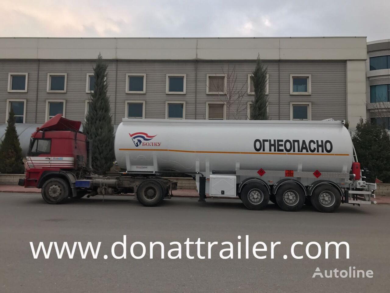 yeni Donat Heavy Duty Fuel Tank Semitrailer yakıt tankeri yarı römork
