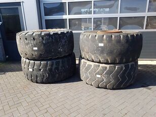 Case 921C-Michelin 26.5R25-Tire/Reifen/Band tekerlek