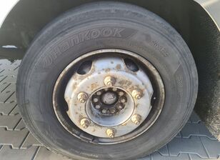 Hankook 215/75 R 17.5 tekerlek