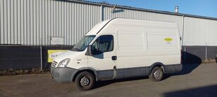 IVECO Daily 35S12V 2008 L2 H3 panelvan