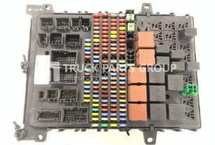 DAF LF çekici için DAF LF EURO 6 emission fuse box, central electric system 1714274, 22 yönetim bloğu